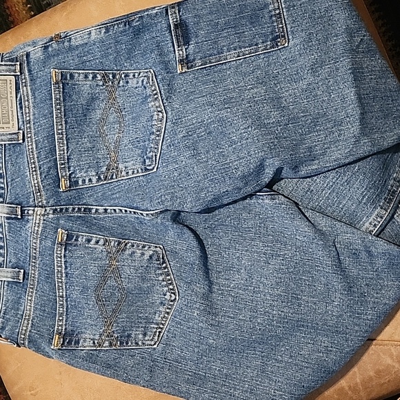 Diamond Gusset Lightweight Regular Fit Jeans - Picture 2 of 5